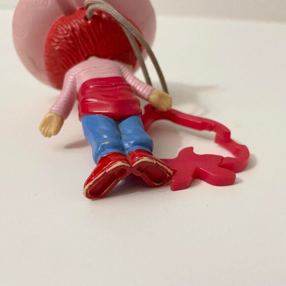 Clip On Plastic Strawberry Shortcake Figure Toy - Picture 9 of 15